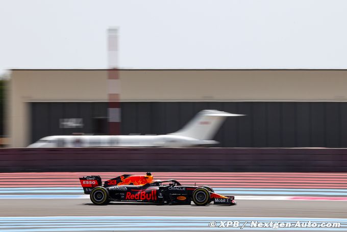 Verstappen bat les Mercedes F1 pour (…)