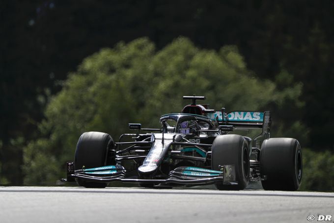 Mercedes F1 a tenté une approche (…)