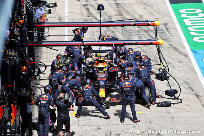 Red Bull wants FIA to scrap pitstop
