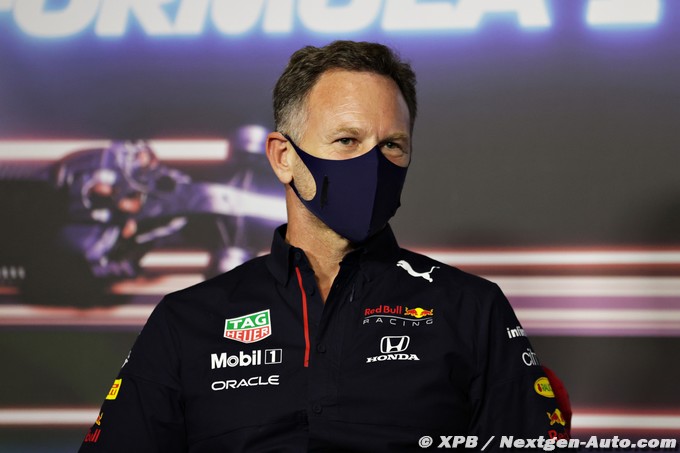 Horner s'attend à voir Mercedes (…)