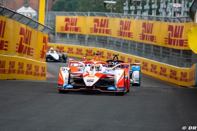 Lynn gagne le 2e E-Prix de Londres, (…)