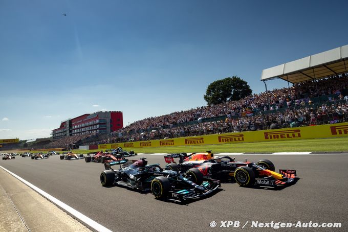 Officiel : La FIA convoque Hamilton et