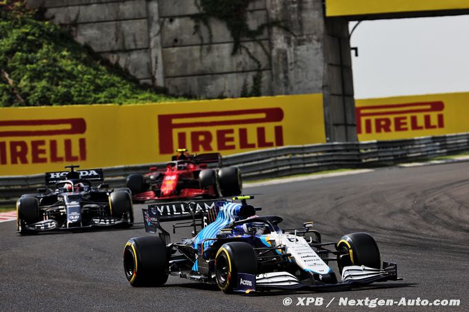 Les deux Williams F1 dans les points (…)