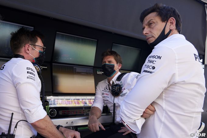 Toto Wolff admet 'terroriser (…)