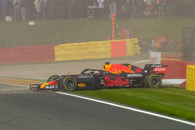 Spa, FP2: Verstappen on top in (…)