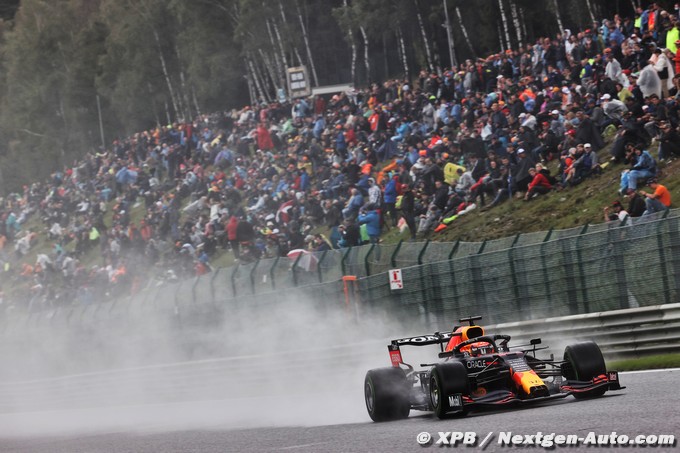 Spa, FP3: Verstappen tops wet final