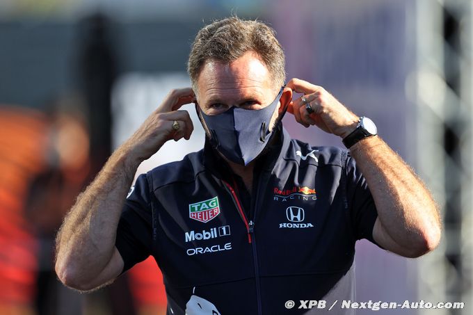 Horner accuse Mercedes de bloquer le (…)