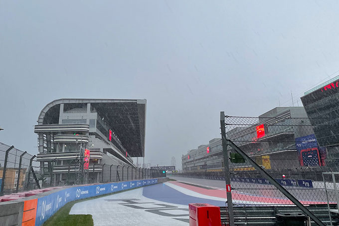 Rain has arrived in Sochi as F1 (…)