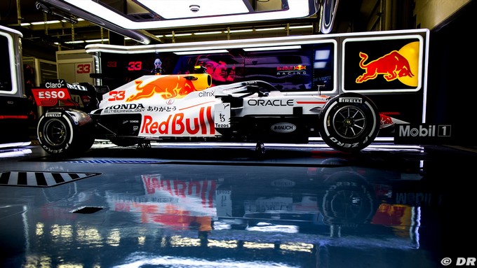 Red Bull présente sa livrée Honda (…)