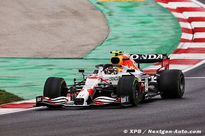 2e à Istanbul, Verstappen fait la (…)