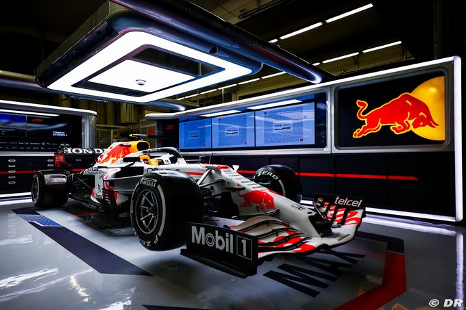 Red Bull recevra finalement les V6 (…)