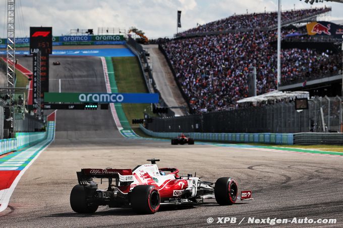 Giovinazzi satisfait, Räikkönen (...)