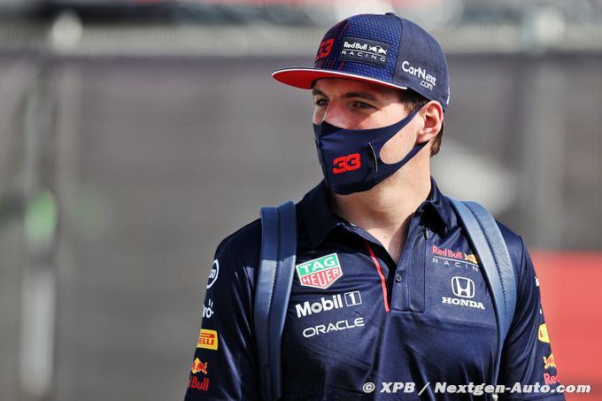 Verstappen ne pense pas à un crash (…)