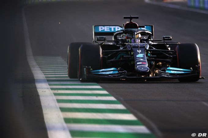 Mercedes F1 ne prévoit pas de changement