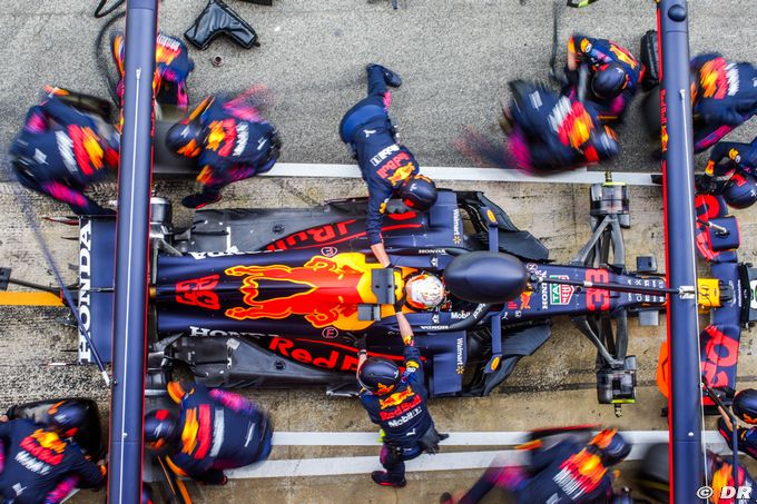 Pourquoi les pitstops de Red Bull F1 (…)