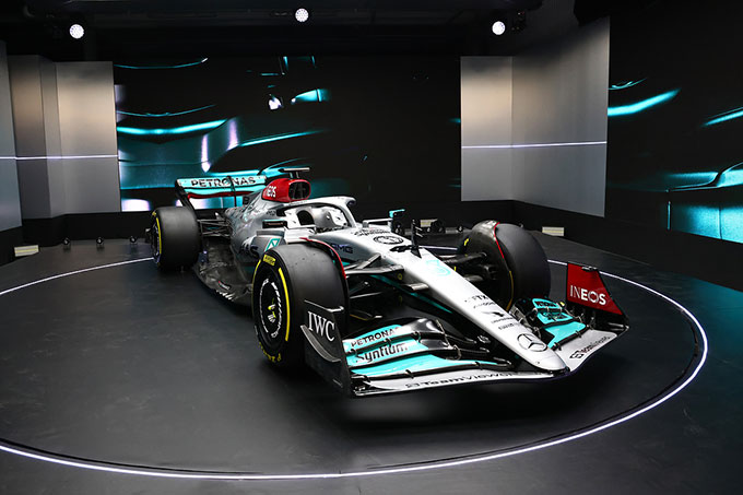 Mercedes F1 présente sa W13 pour la (…)