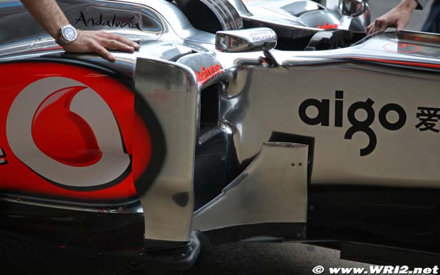 McLaren keeping chrome livery for 2011