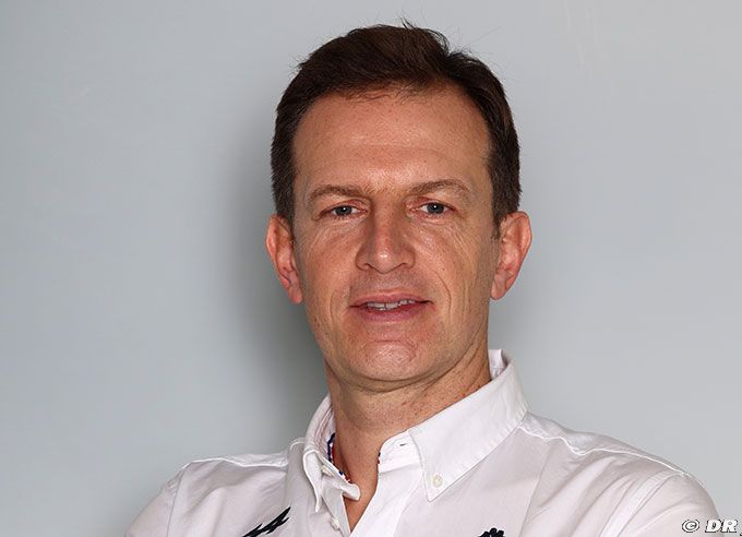 Alpine CEO defends ousting F1 legend (…)