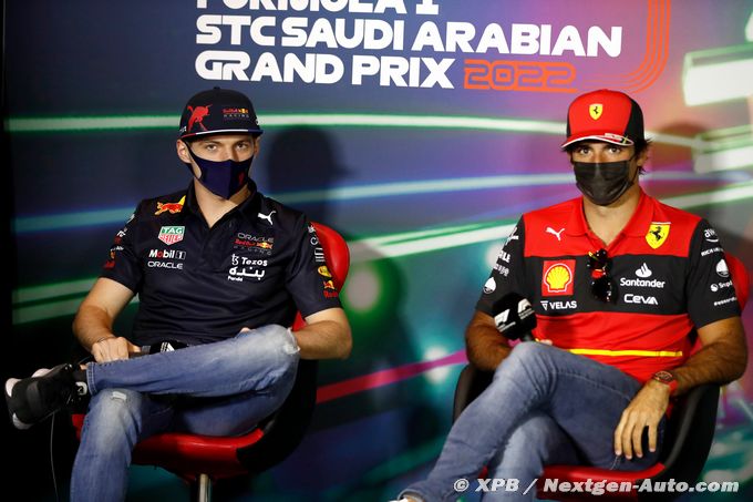 Verstappen et Sainz ne comprennent (…)