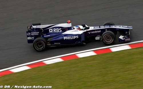 Barrichello le premier au volant (...)