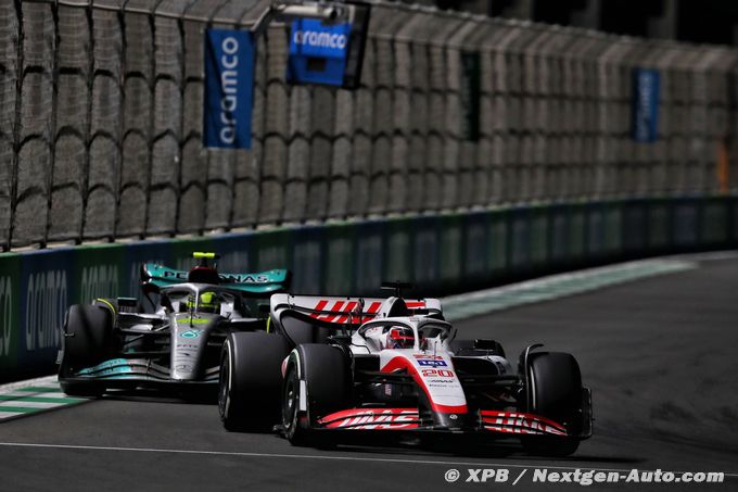 Magnussen pushed to physical limits (…)