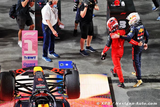 Verstappen raconte son duel avec (...)