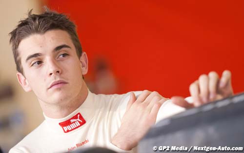 Jules Bianchi grabs Bahrain pole