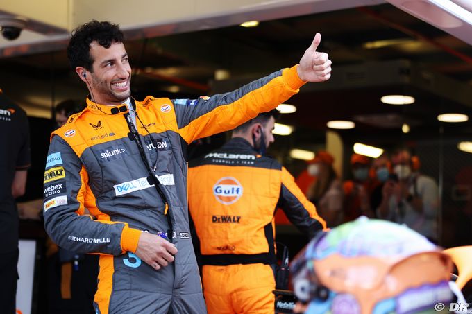 Ricciardo se sent mieux mais voit (…)