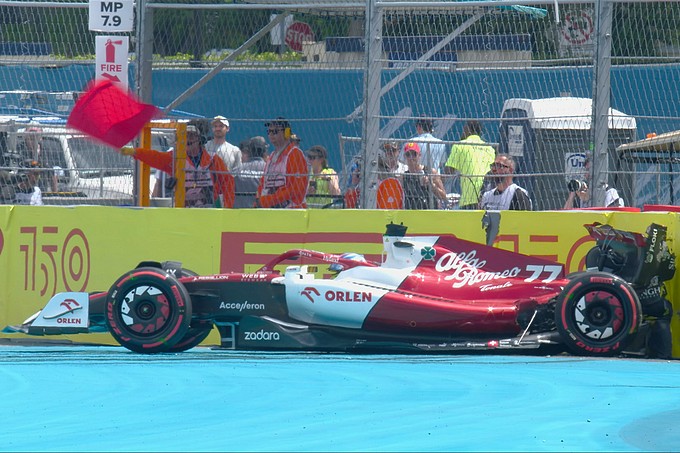 Accidenté à Miami, Bottas veut (…)