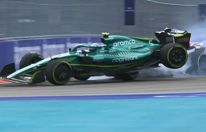 Haas F1 : Ocon défend Schumacher, (…)