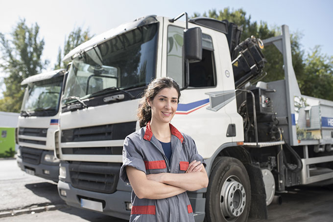 Pièces détachées pour camion : (…)