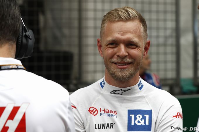 Maranello HQ helping Haas - Magnussen