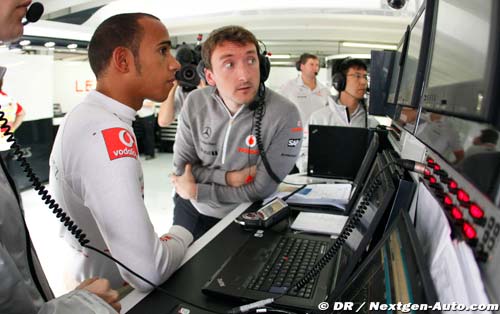Hamilton to debut new McLaren on (…)