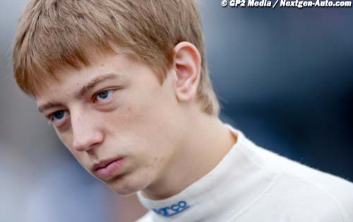 Cecotto with Super Nova in GP2 Asia (…)