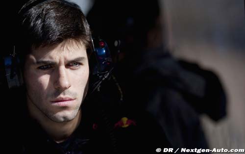 Alguersuari mise sur Red Bull