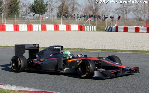 Liuzzi set for HRT race seat talks (…)