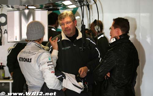 Brawn : Schumacher aussi motivé (…)