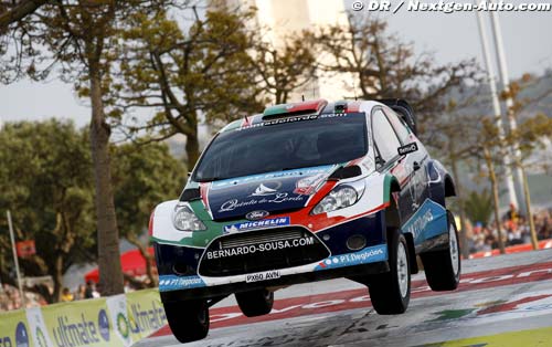 Ford S2000 crews strive for Sardinian