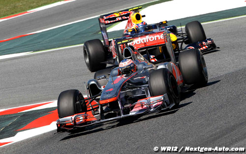 Button se voit taquiner les Red Bull (…)
