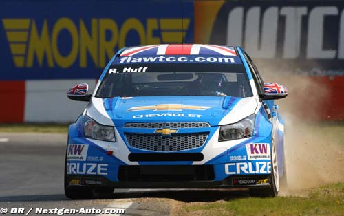Hungaroring - FP1: Chevrolet trio (…)