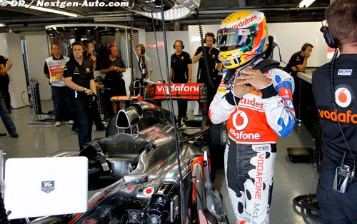 Hamilton discusses Button crash (…)