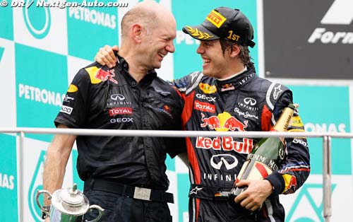 Vettel impressionne Newey...