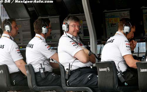 Brawn veut convaincre Rosberg de rester