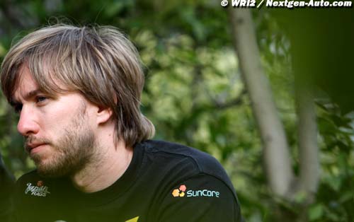 Heidfeld se pose des questions sur (…)