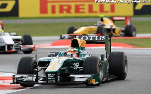 Bianchi storms to Silverstone victory