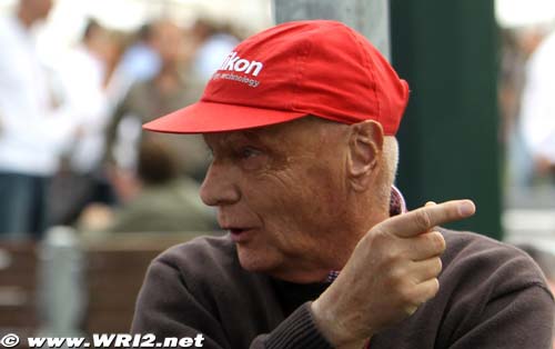 Lauda ne croit plus au retour de (…)