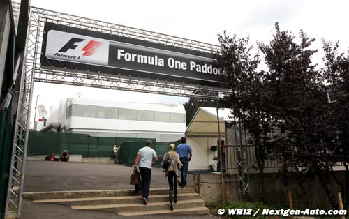 La vie du paddock : Webber, Malbranque,