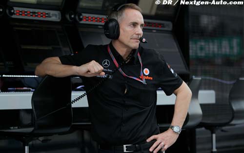 McLaren boss Whitmarsh defends Button