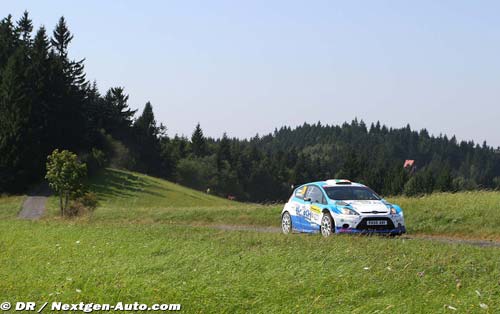 Fiesta time for Fisher and Breen