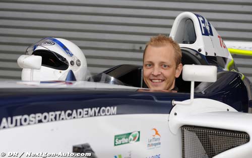 Mikko Hirvonen à l'Auto Sport (…)